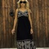 Μαύρο maxi boho φόρεμα με χρυσό κέντημα λούρεξ και κρουαζέ λαιμόκοψη