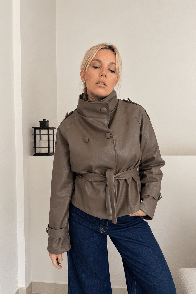 Jacket με δερμάτινη όψη και ζώνη πούρο – Leila